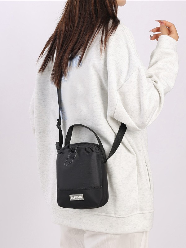 Teléfono móvil taza de agua en una bolsa de montaña deportivo al aire libre ciclismo cuerda de dibujo de hombro bolso portátil bolso