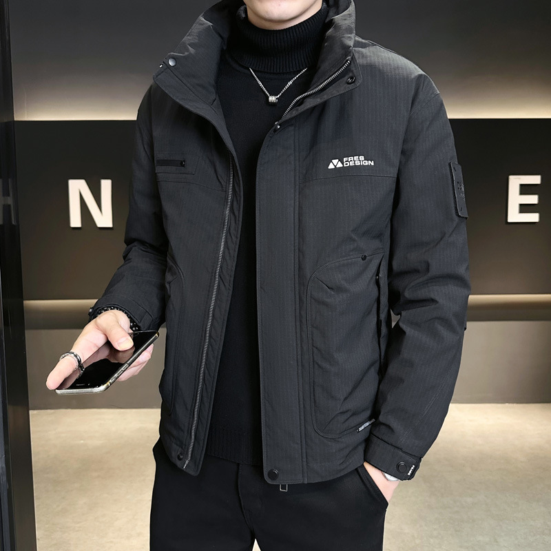 트렌디한 남성용 스탠드 칼라 숏 워크웨어 다운 재킷 2025 겨울 남성 캐주얼 다용도 두꺼운 코트