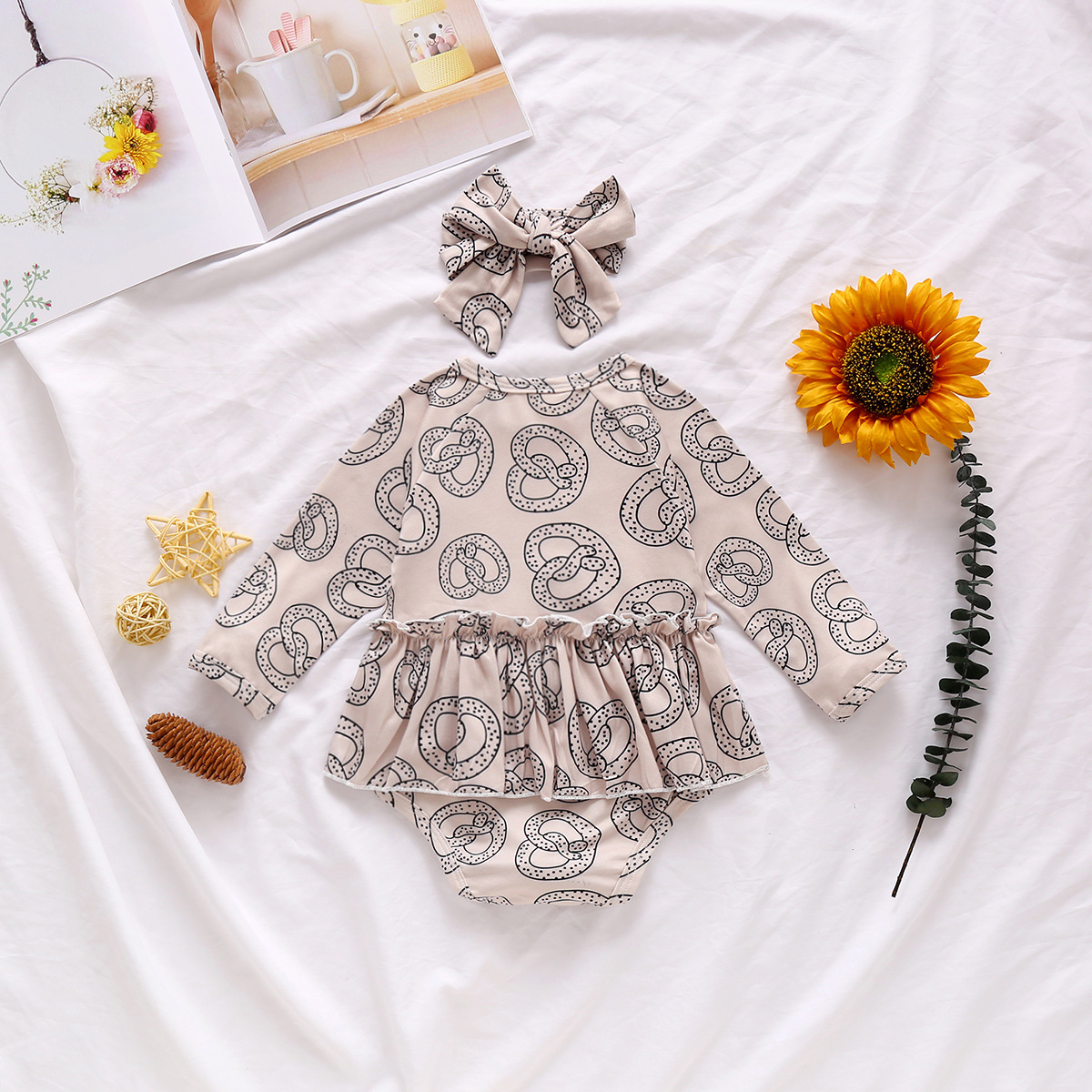 Casual Leaf Printing Cotton Baby Rompers display picture 4