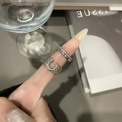 高級感重工獨特菱紋格U型閃鑽指環女精緻時尚氣質百搭ins高級戒指