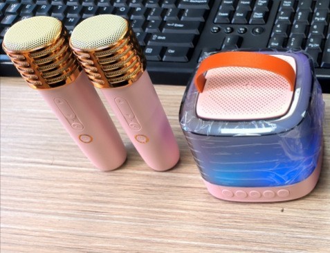 新款RGB手提麦克风蓝牙音箱户外便携双麦克风居家K歌套装无线音响|undefined