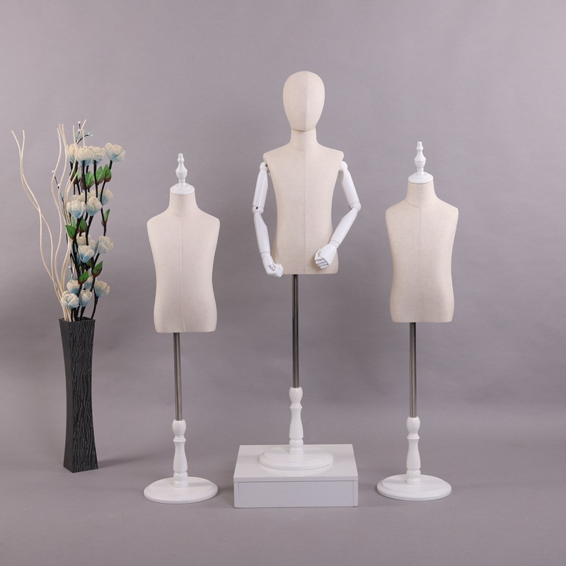 儿童模特白色圆盘底座