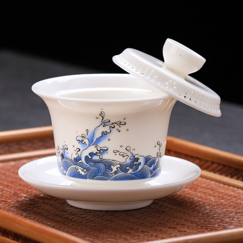Dehua Sheep Fat Jade Sicai Gai Bowl with Filter Single Ceramic Kung Fu Tea Set for Tea Vintage Tea Bowl for Home Use Dehua Sheep Fat Jade Sicai Gai Bowl with Filter Single Ceramic Kung Fu Tea Set for Tea Vintage Tea Bowl for Home Use