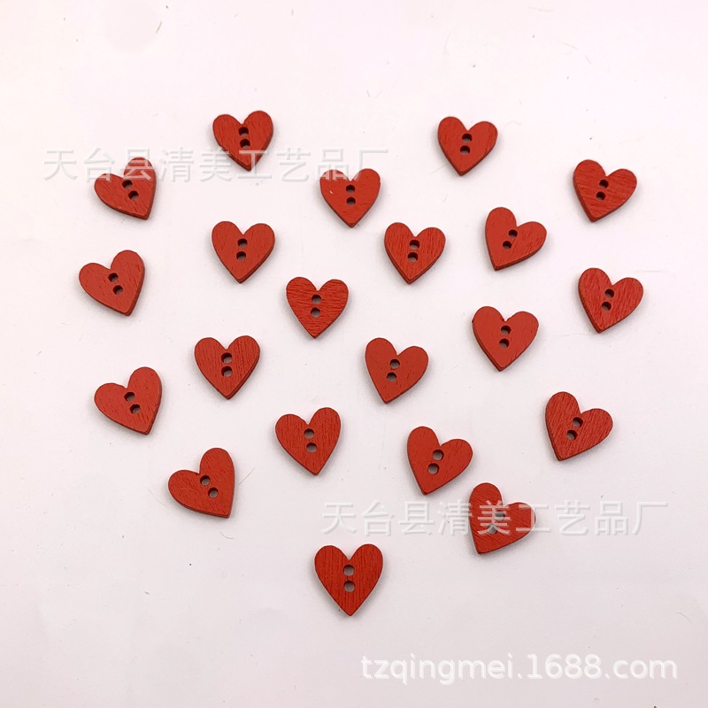15*15mm amor botones de madera en forma de corazón doble agujero botones rojo melocotón corazón piezas de madera 150 piezas un paquete