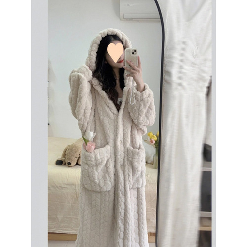 Jacquard coral velvet pajamas for women in winter with velvet thick warm flannel long hooded autumn and winter pure color nightgown