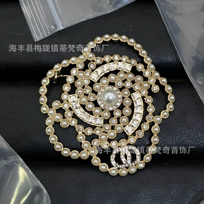 25C New Double C Brooch: Yaxa sancaqları - correct-delivery-of-physical-style-18