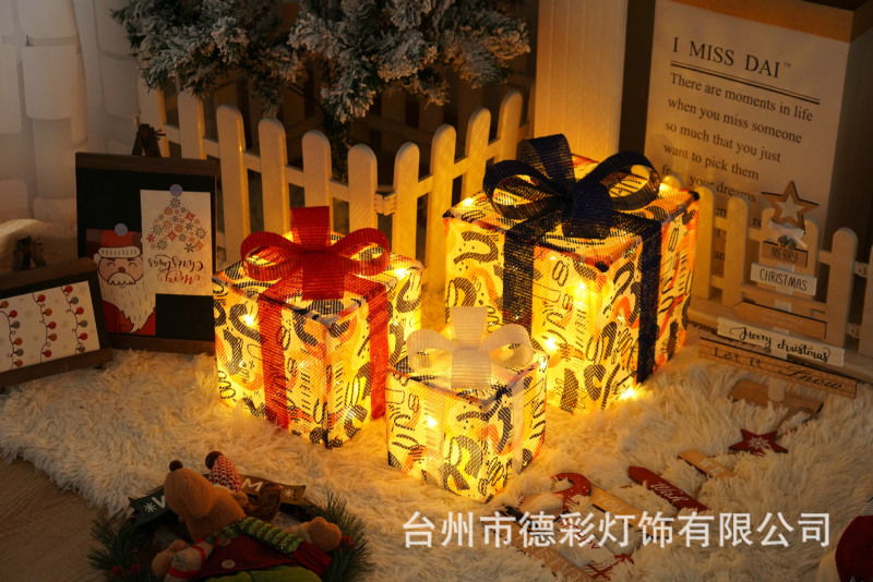 LEDクリスマスプレゼント箱三点セット越境新作クリスマス装飾灯シチュエーションアレンジ装飾灯|undefined