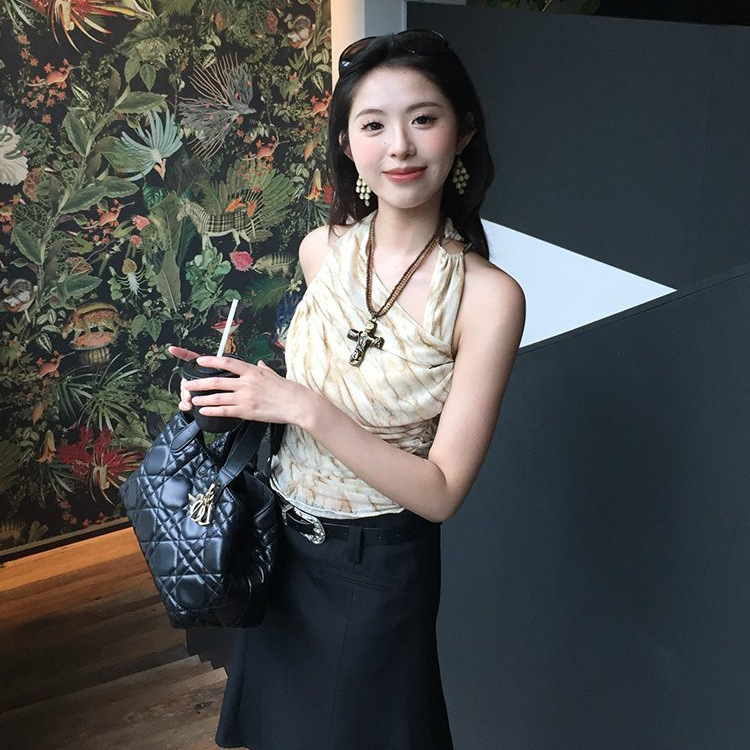 褶皱纯欲设计新款小众感美式网纱显瘦上衣背心挂脖吊带修身晕染女|undefined
