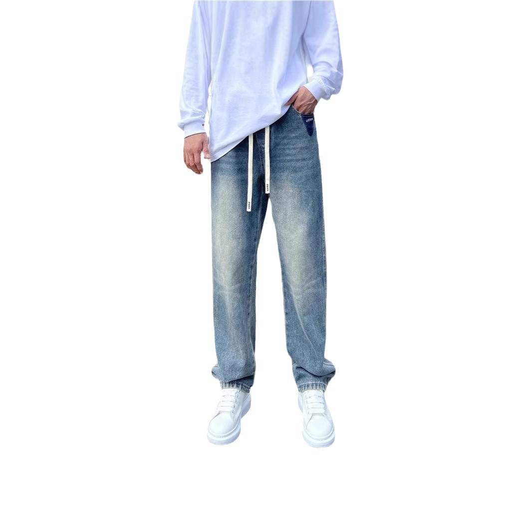 DSHH on erittäin hyvä pukeutumaan syksyn uusiin farkkuihin, miesten pestyihin trendikkäisiin merkkisiin väljiin, suoriin amerikkalaisiin high street -housuihin._voghion.com