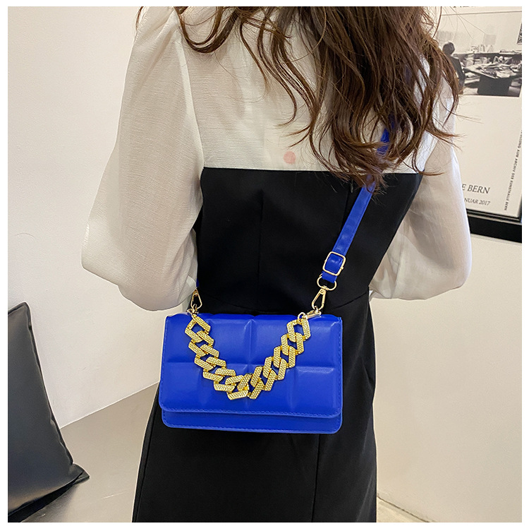 New Fashion Women's Solid Color Shoulder Crossbody Small Square Bag display picture 1