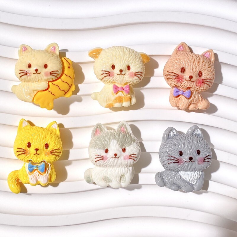 Cartoon realistic texture kitten DIY resin accessories, cream glue handmade hair clips, hair ties, keychains, bag and shoe buckles Cartoon realistic texture kitten DIY resin accessories, cream glue handmade hair clips, hair ties, keychains, bag and shoe buckles