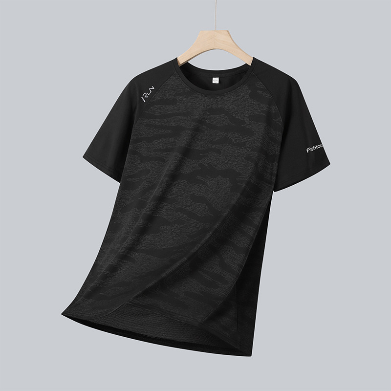 Nuevas camisetas de manga corta de secado rápido de verano de hielo para hombres de mediana edad, media manga suelta de acondicionamiento transpirable, camisas deportivas de carrera