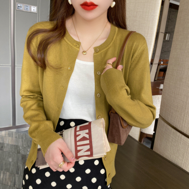 머스타드 그린