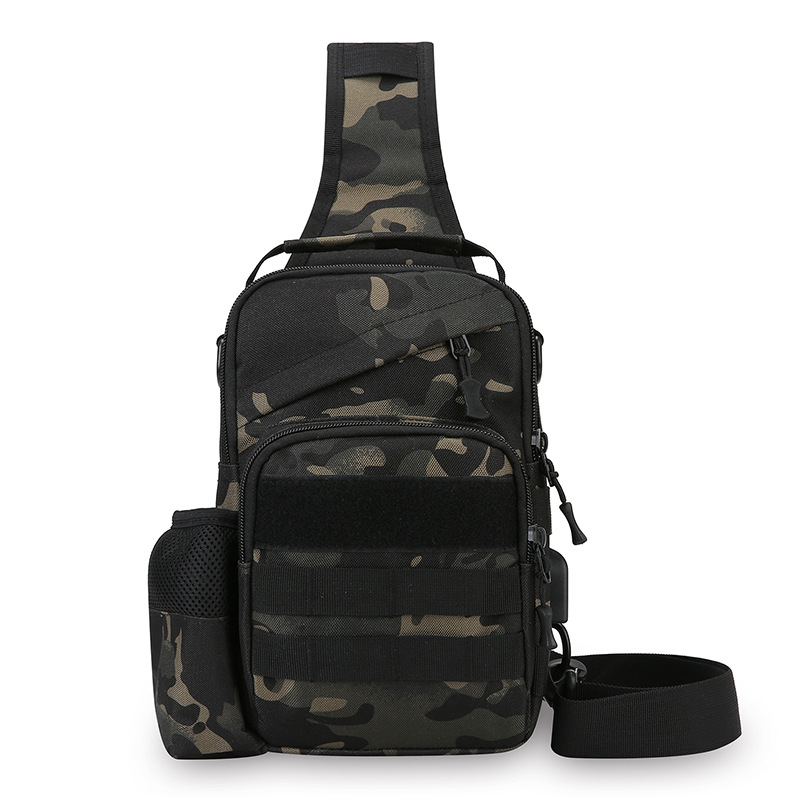 Mágico camuflaje negro verde