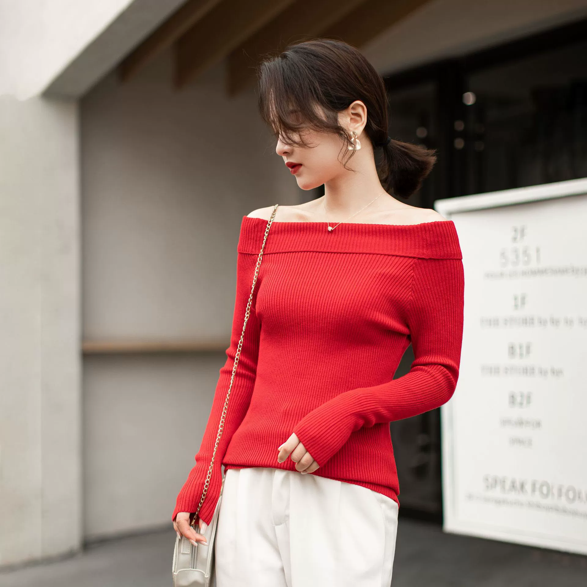 THOM BRASSY специально не возвращает 3414A с тонкими рукавами и короткими рукавами