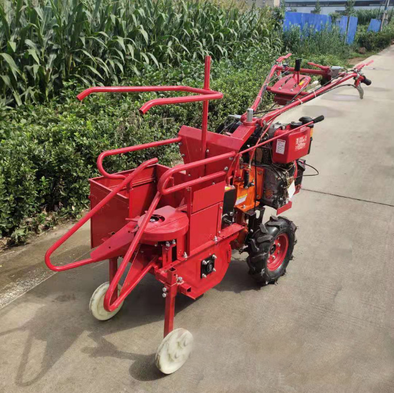 新款农用玉米收割机 柴油苞米棒子收获机 秸秆粉碎扒皮一体收割机