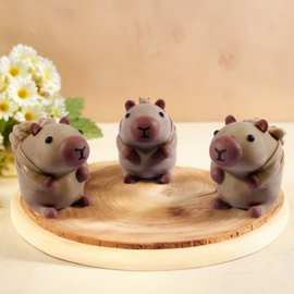 网红卡皮巴拉硅胶模具diy卡通可爱水豚摆件公仔礼物手办摆件模具