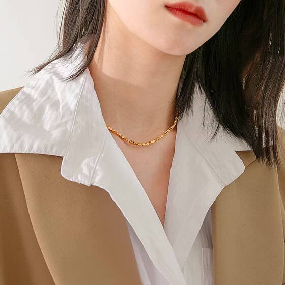 2022 New Autumn and Winter Titanium Steel High-end Light Luxury Atmospheric All-match Broken Silver Necklace Women's Clavicle Chain Neck Chain Women's Trendy