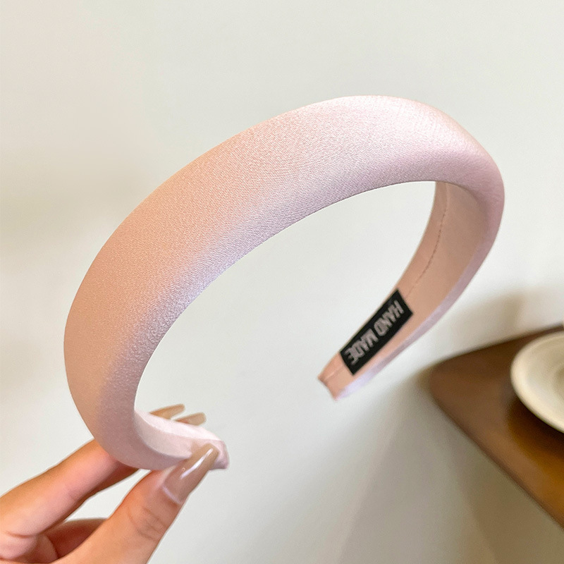 2025 nueva diadema de cabeza alta para mujer, lujo ligero, tarjeta de alta calidad, diadema de salida diaria de verano, pequeño paquete de cabello