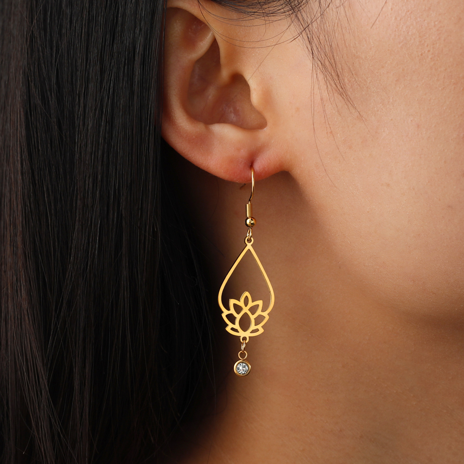 retro trend ethnic earrings stainless steel drop-shaped