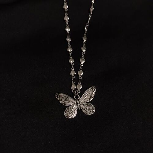 Vintage Butterfly Necklace for Women, Unique Design Titanium Steel Heart Chain Lockchain with Cold Ins Style Butterfly Pendant