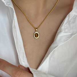 秋冬新款虎眼石吊坠项链女极简百搭个性毛衣链锁骨链