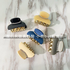 发夹;发卡;发圈