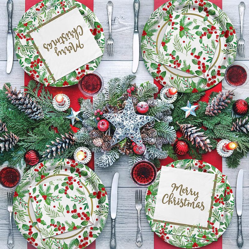 箔押しクリスマステーマ装飾緑葉紙皿紙コップティッシュセット旗を引いて食器パーティーセットを配置する|undefined