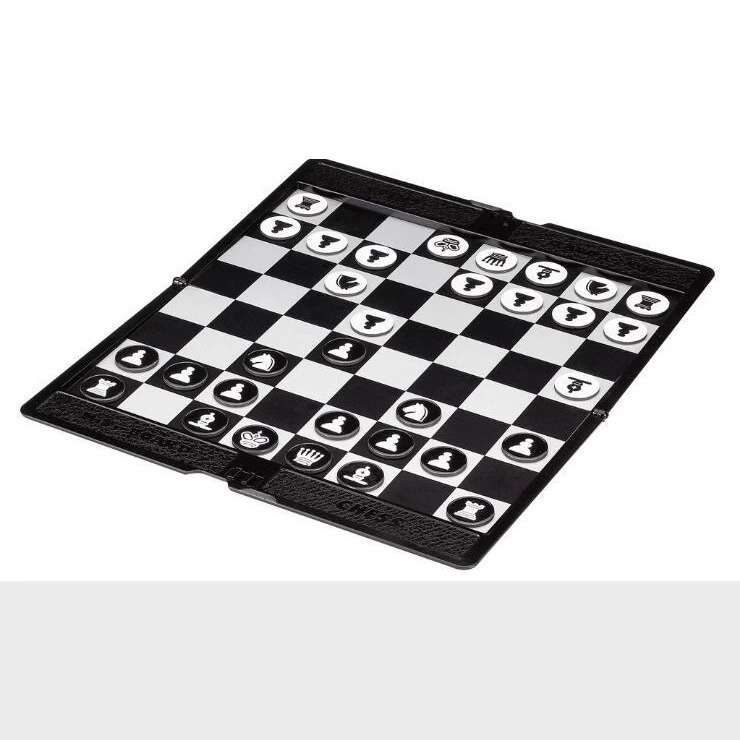 UB Magnetic foldable small handheld chess