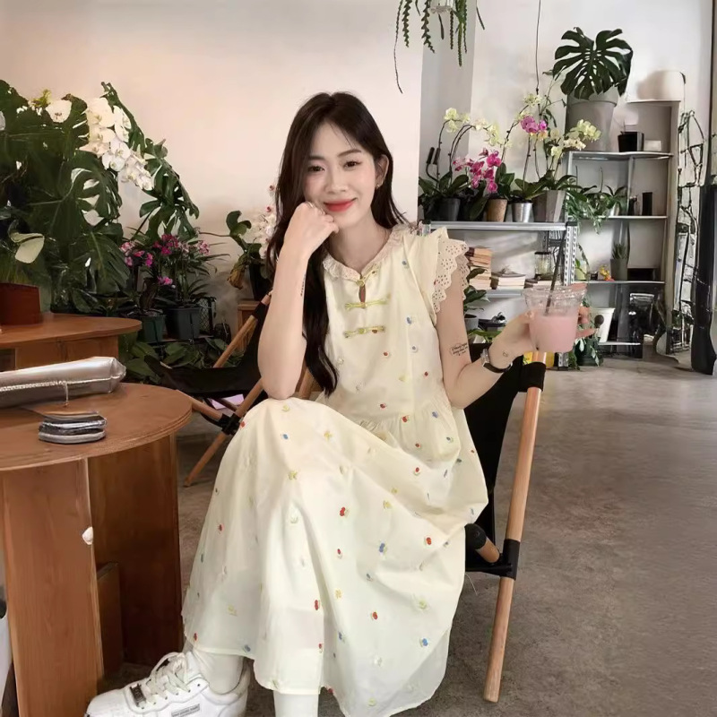 Sweet Floral Buckle Dress Women's Summer New Waist Slimming Long Dress Mid-length Design Sense Vest Skirt
