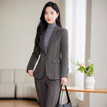灰色西装套装女秋季新款修身气质时尚复古休闲西服微喇裤两件套OL