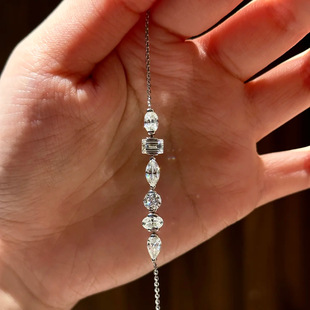 �r���p�ݲ�Ҏ�t���������朸߼��б��W���İ˼���̼��ʯ���Ů