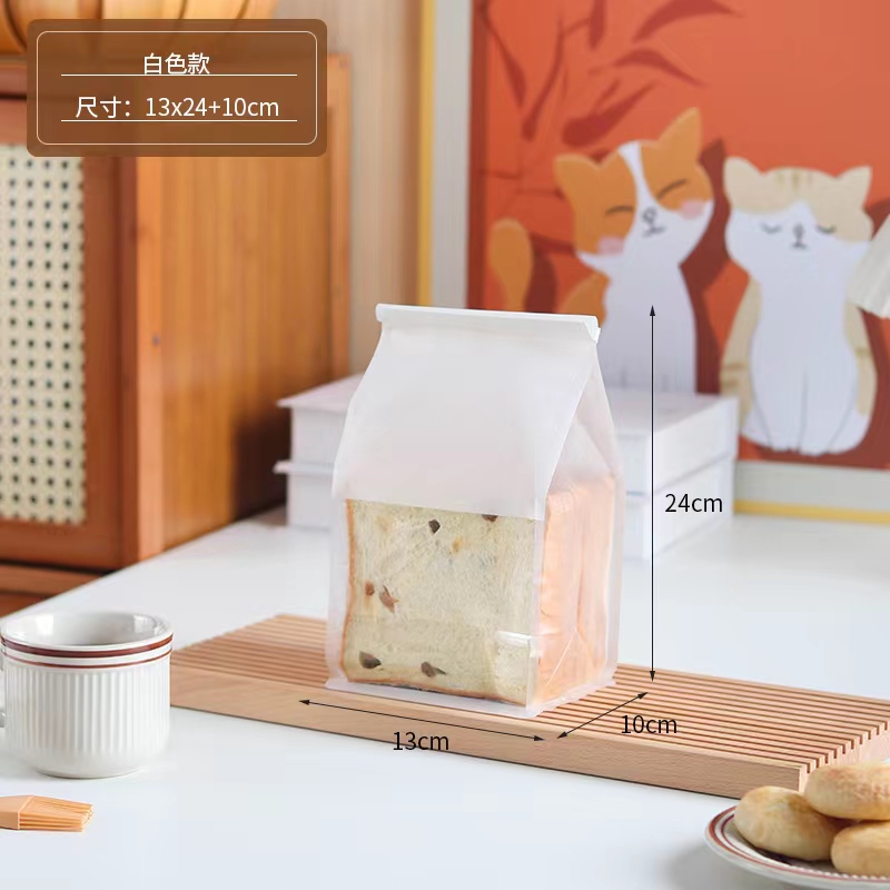 Bolsas de tostadas, bordes de alambre de hierro, sellado, pan rebanado, leche, dátiles, crispado de nieve, horneado transparente, punto oeste