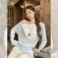 クラシックベーシックソリッドカラースラントカラー長袖日焼け止めブラウス女性用 2025 夏薄いワンラインオフショルダースイートトップ