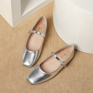 �羳���R�d�yɫ������ŮЬ2026�����¿��Ьһ�ֿۜ\�ڷ��^ƽ��Ь