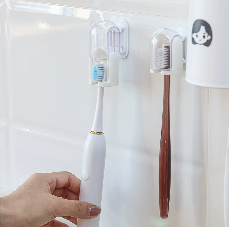 Small detachable toothbrush, transparent dust cover, no trace