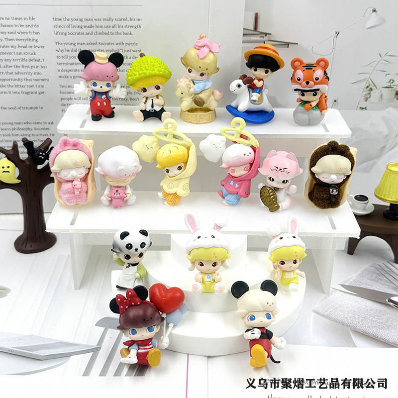 Dimo DIY Custom Dolls Cute Figures Friday Figurines Children's Gifts Toys Trendy Desktop Decorations Couple Keychains Dimo DIY Custom Dolls Cute Figures Friday Figurines Children's Gifts Toys Trendy Desktop Decorations Couple Keychains
