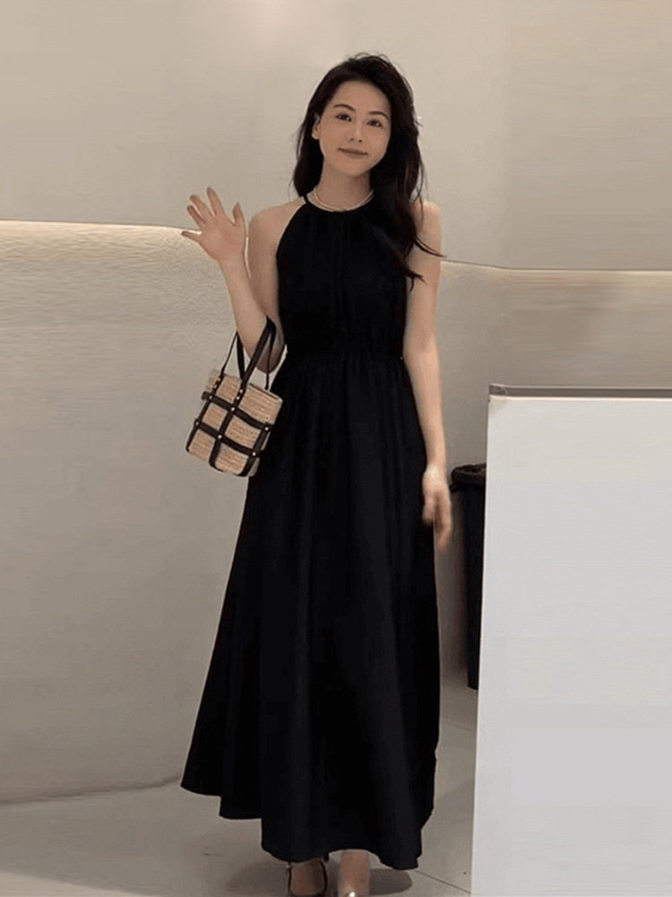 검은색