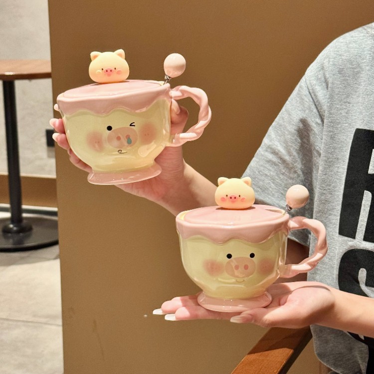 Cute cerdo cerámico taza con cubierta cuchara de oficina de chicas taza de agua para beber taza de desayuno casero pareja