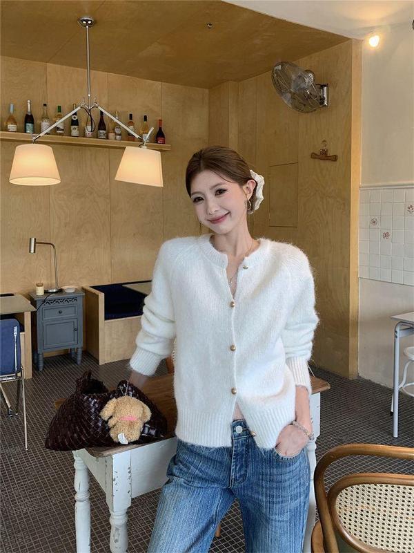 韩系温柔风毛衣外套女春秋季高级感气质宽松休闲短款针织开衫上衣|undefined