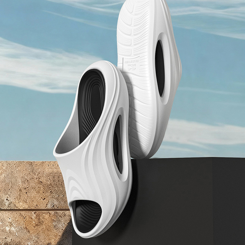 Men's Outdoor Slippers with Poop Feeling 2025 New Summer Non-Slip Arch Sports Indoor Sandals Thick-Soled Outdoor Slippers