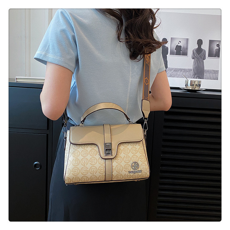 Grenzüberschreitende Damentaschen 2023 neue vielseitige kleine quadratische Taschen leichte Luxus-Textur-Handtaschen Pendler-Umhängetaschen Großhandel für Damen_voghion.com