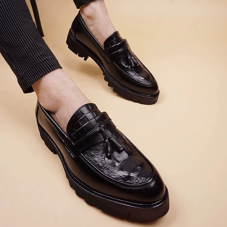 Деловая повседневная кожаная обувь, мужская толстая подошва, увеличенная рост, модная обувь на высоком каблуке в Корейском стиле, Европейская и американская мужская обувь в стиле ретро с кисточками