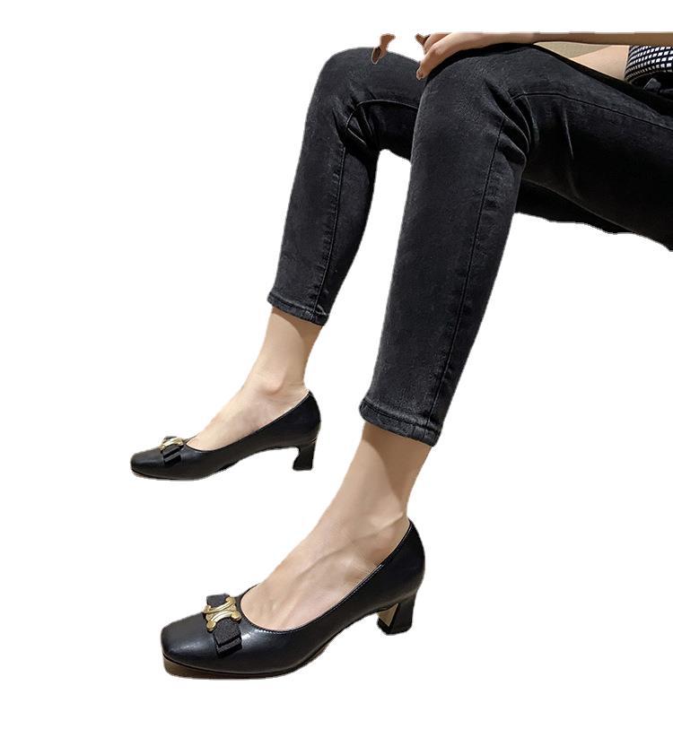 Primavera y otoño, extravagante Arco de Triunfo, hebilla dorada pequeña, boca baja, tacón medio y grueso, zapatos de trabajo para el trabajo, mujer 882-1