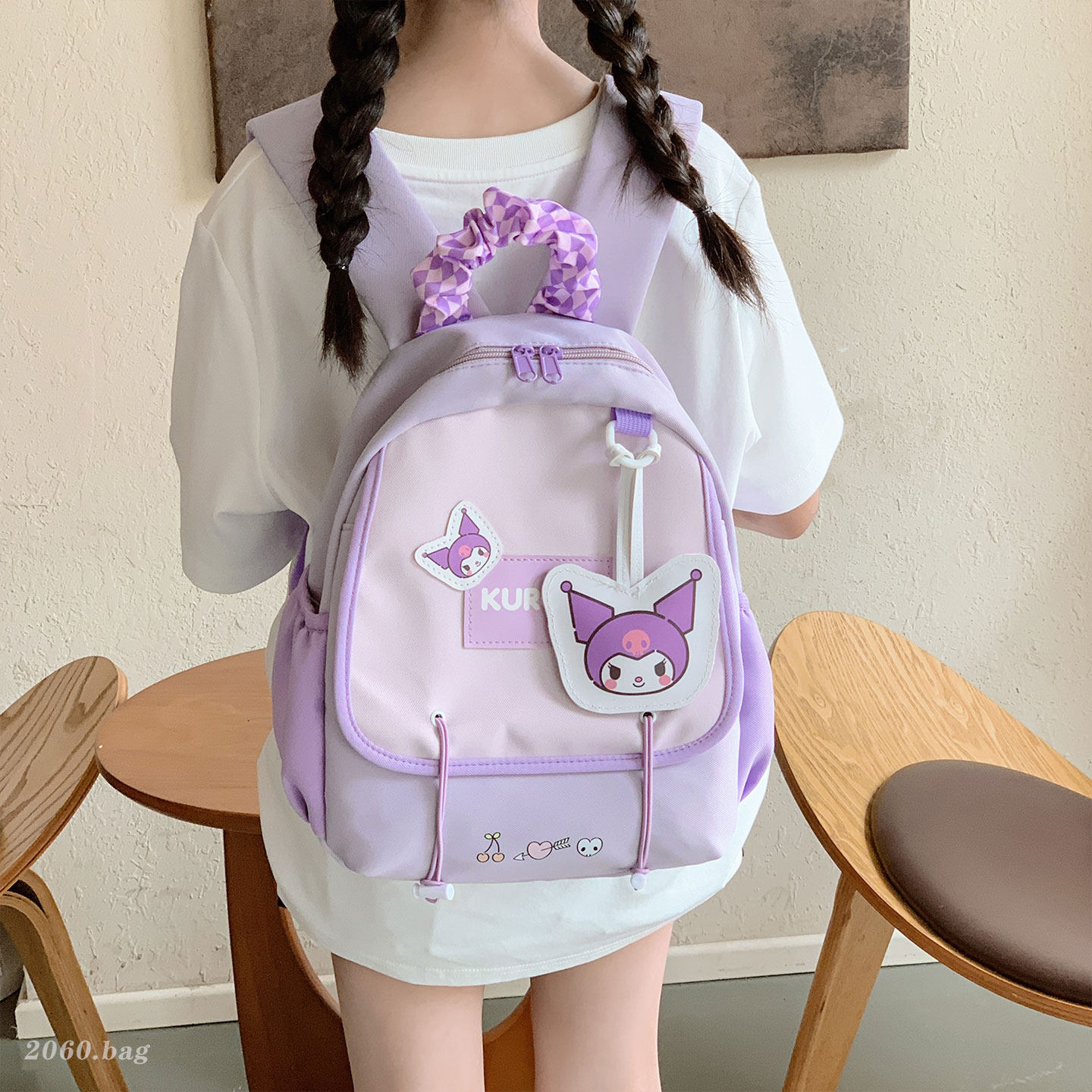 Mochila de moda de verano de gran capacidad, mochila de clase de dibujos animados encantadora, nueva escuela secundaria para viajar a principios de 2026 para hombres y mujeres