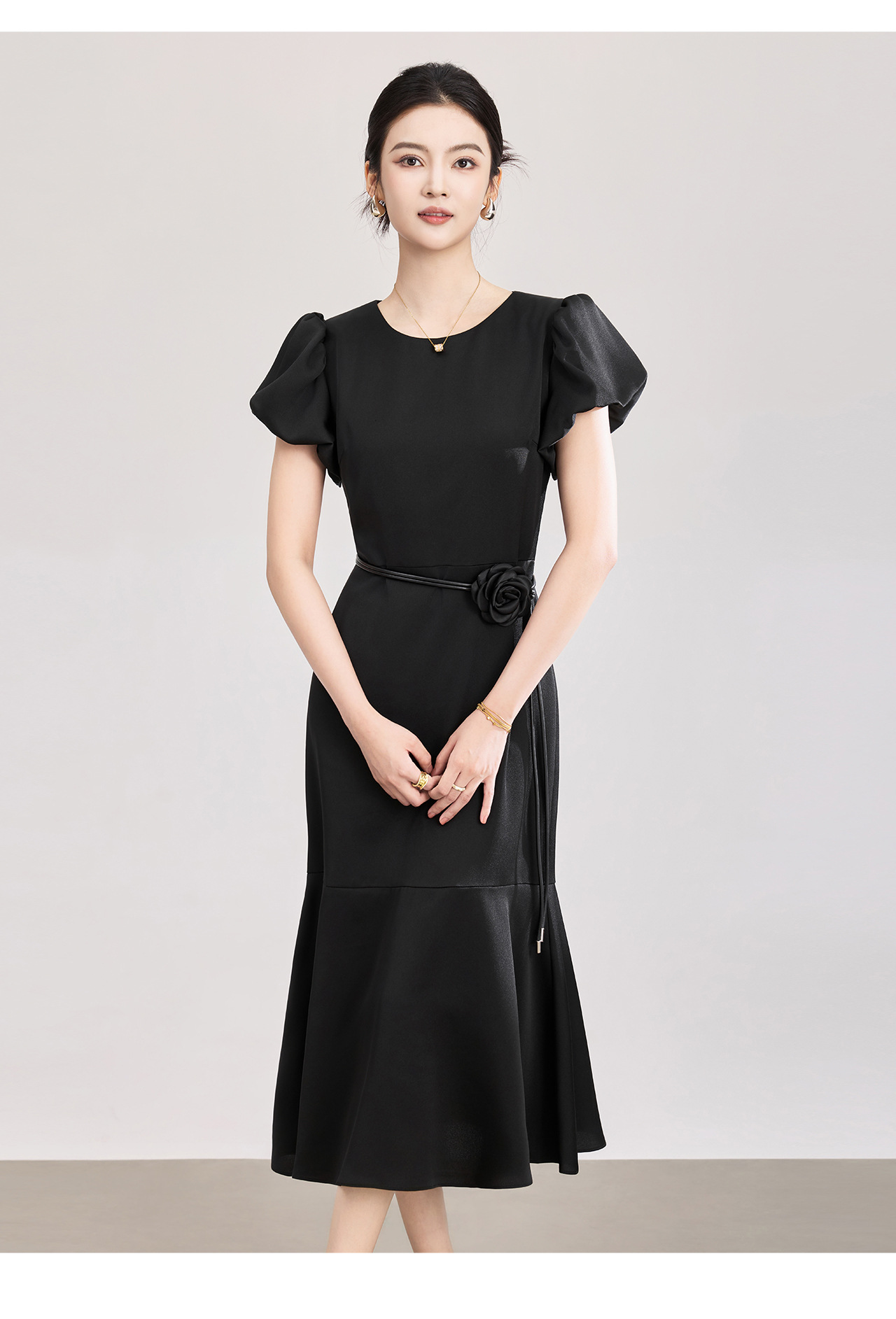 Váy liền nữ tay bồng, thắt lưng hoa sơn trà, đuôi cá, ôm body, phong cách thanh lịch — màu đen chi tiết 14