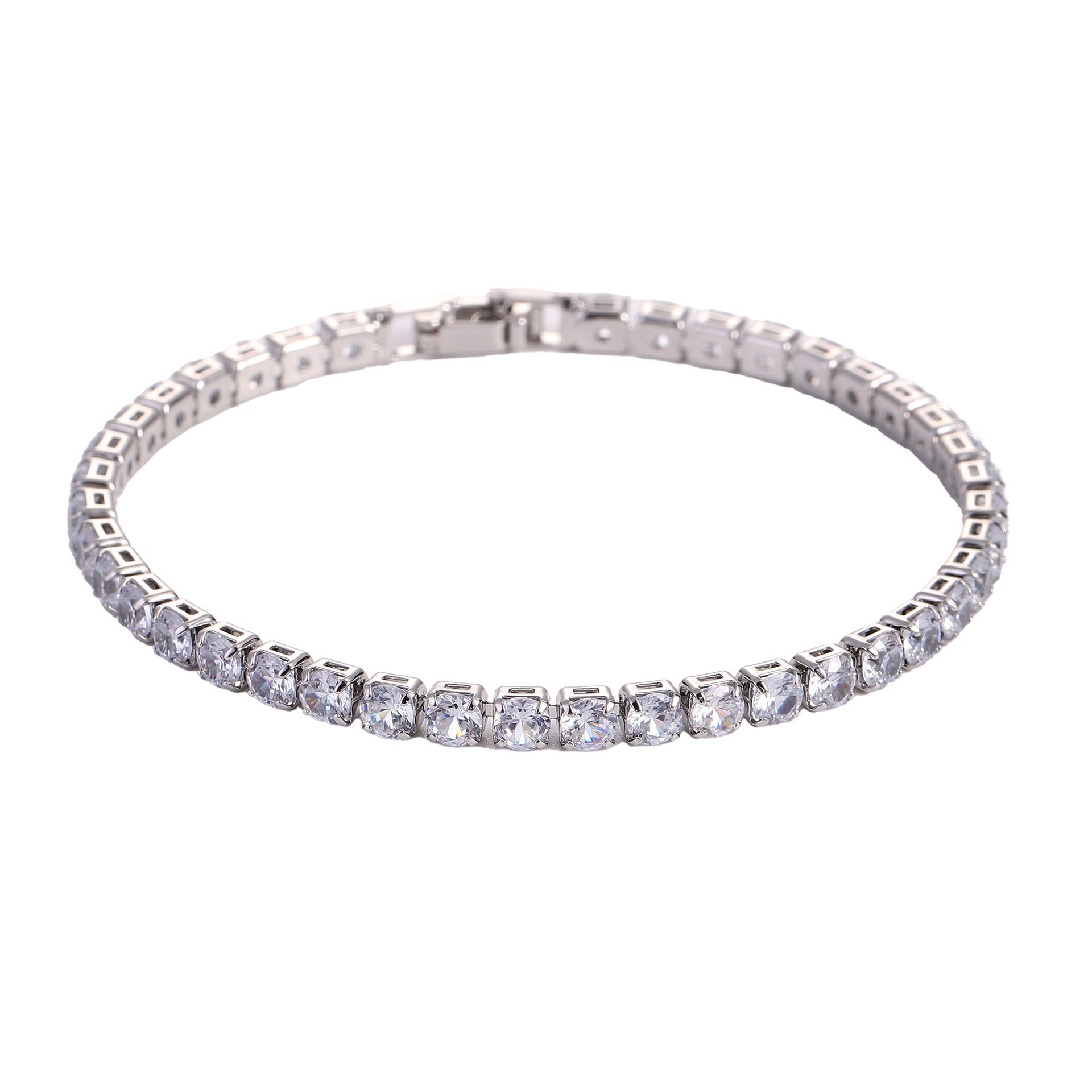 Men’s Moissanite Tennis Chain Is Crafted From Premium Titanium Steel, Hypoallergenic, Tarnish-resistant And Waterproof. Featuring An Understated Luxu_voghion.com