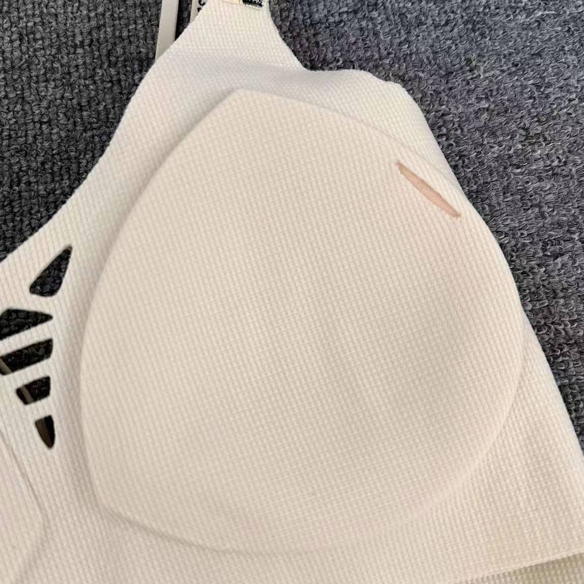 Nuevo cinturón sin marcas de alta calidad de belleza de espalda chaleco de mujer sin anillo de acero bra de yoga ropa interior deportiva mujer