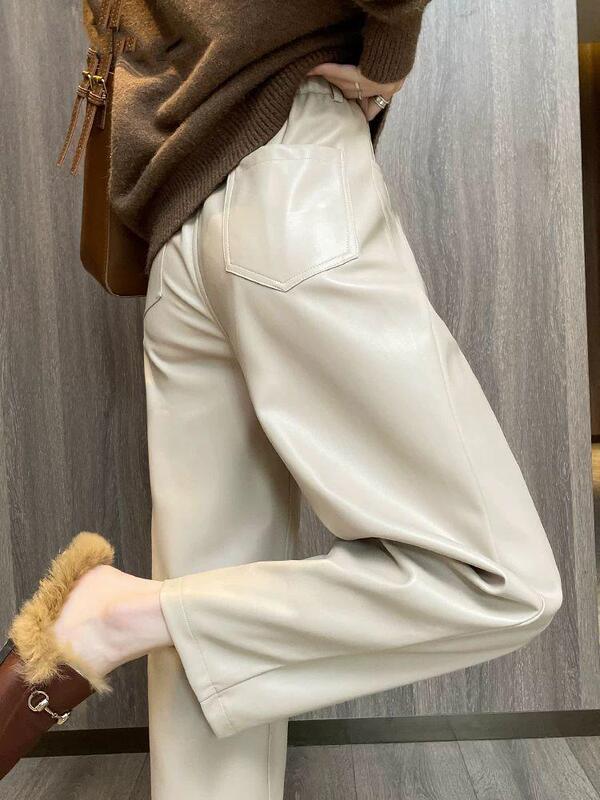 Off-White Pu Leather Pants for Women, Autumn/Winter 2025 New Style, High-Waisted, Hip-Covering, Slimming, Casual, Drapey, Cropped, Fleece-Lined Harem Pants Off-White Pu Leather Pants for Women, Autumn/Winter 2025 New Style, High-Waisted, Hip-Covering, Slimming, Casual, Drapey, Cropped, Fleece-Lined Harem Pants