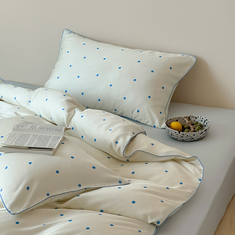 Luxury Tencel Four Piece Bedding Set Lemon Print Summer Sheets_voghion.com